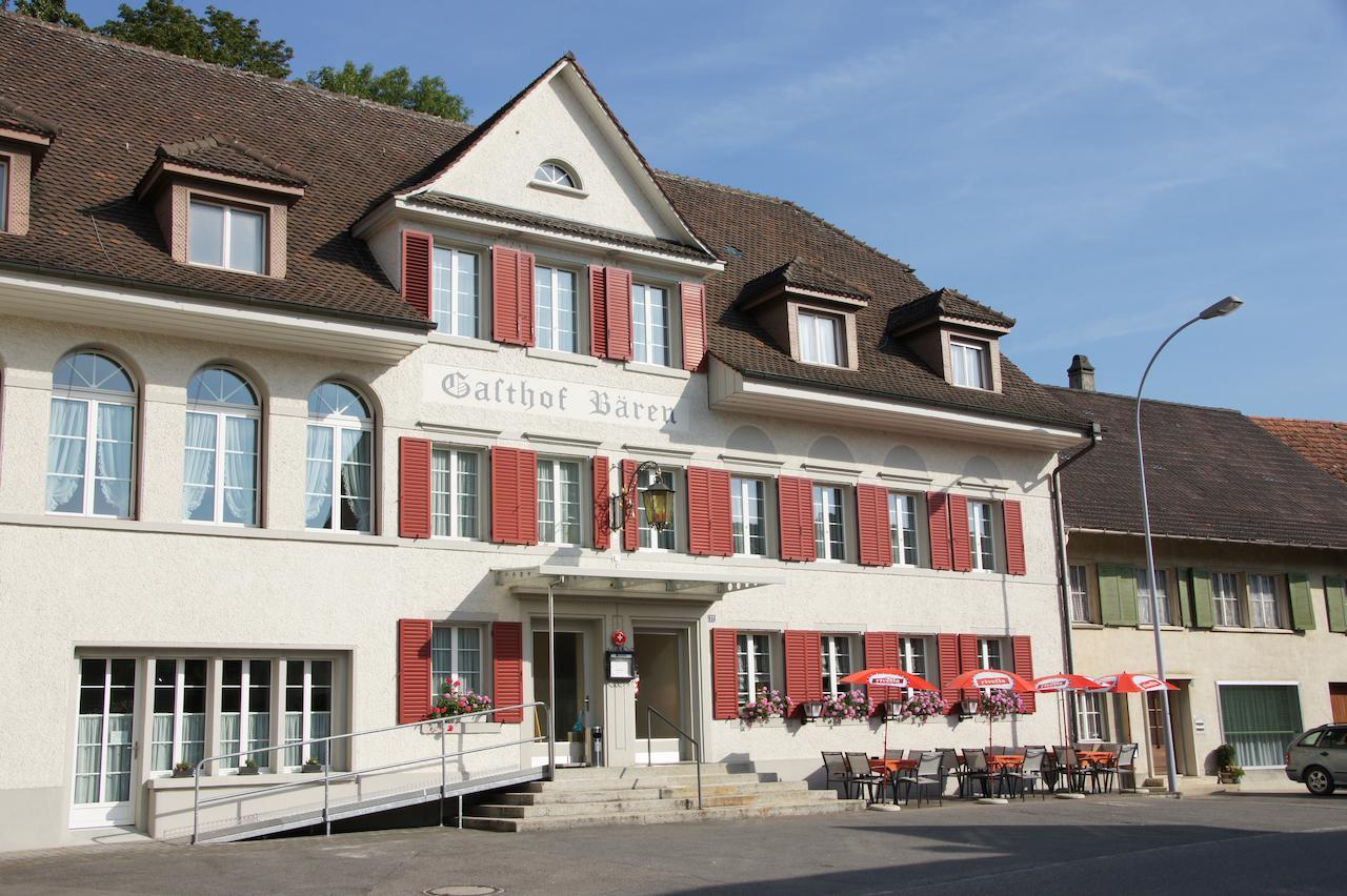 Gasthof Baeren Schinznach Dorf Esterno foto